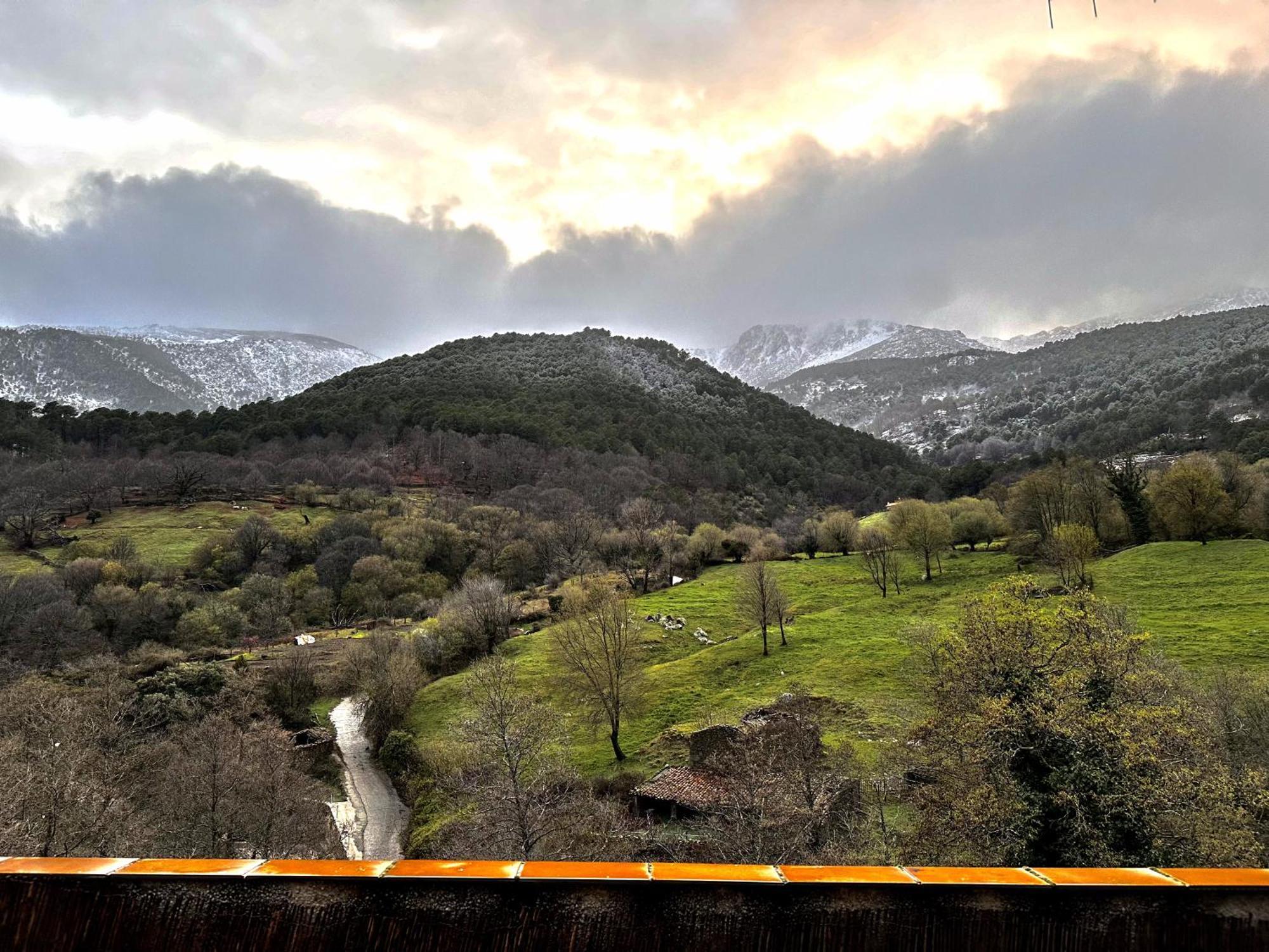 Gredos Starlight House Διαμέρισμα Mijares  Εξωτερικό φωτογραφία